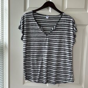 Old Navy Striped Linen V-Neck Women’s Top